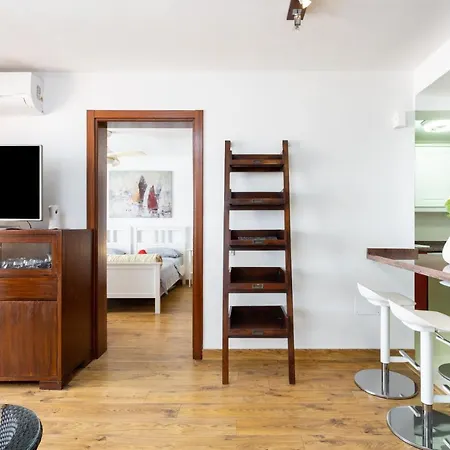 Lejlighed Exclusive Penthouse Playa Vistas 4 Close To The Sea And Beach, Aircondition For A Fee, Wifi, Terrace, Heated Pool